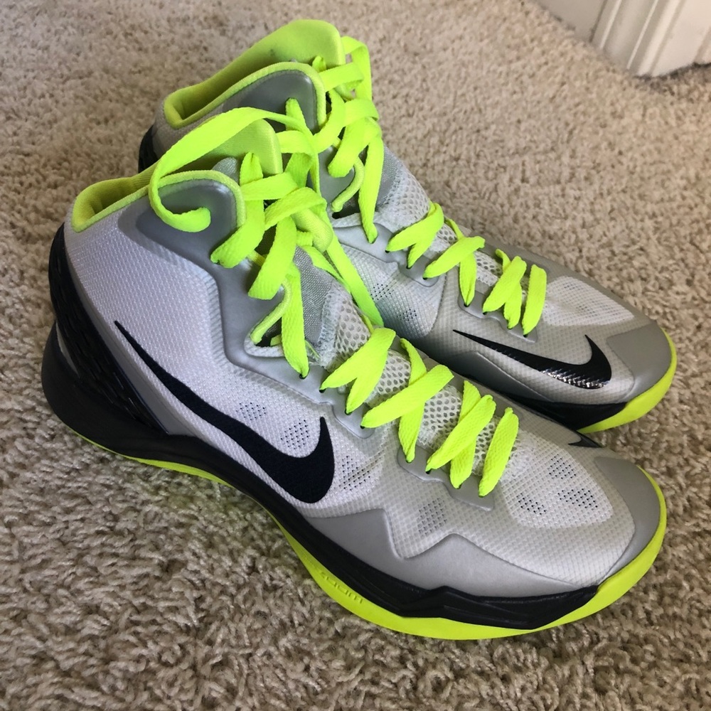 hyperdisruptor basketball shoes